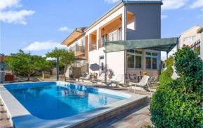Beautiful Home In Razanj With Wifi